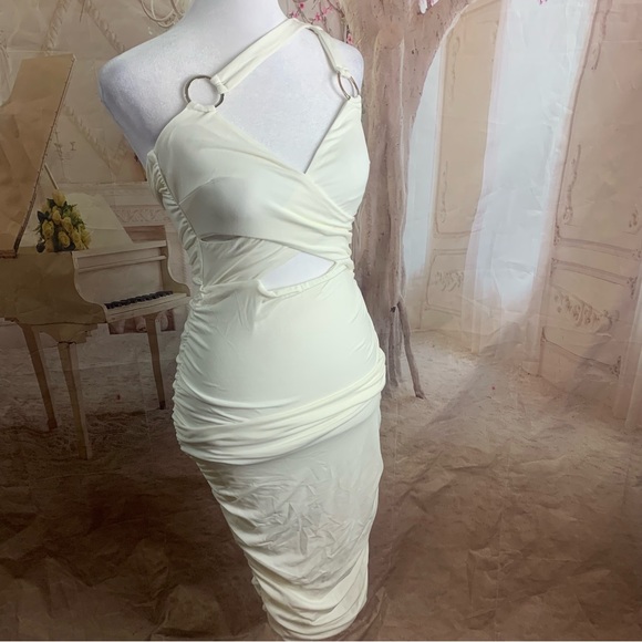 NEW Nookie RILEY RING MIDI Dress in Ivory - Picture 6 of 10